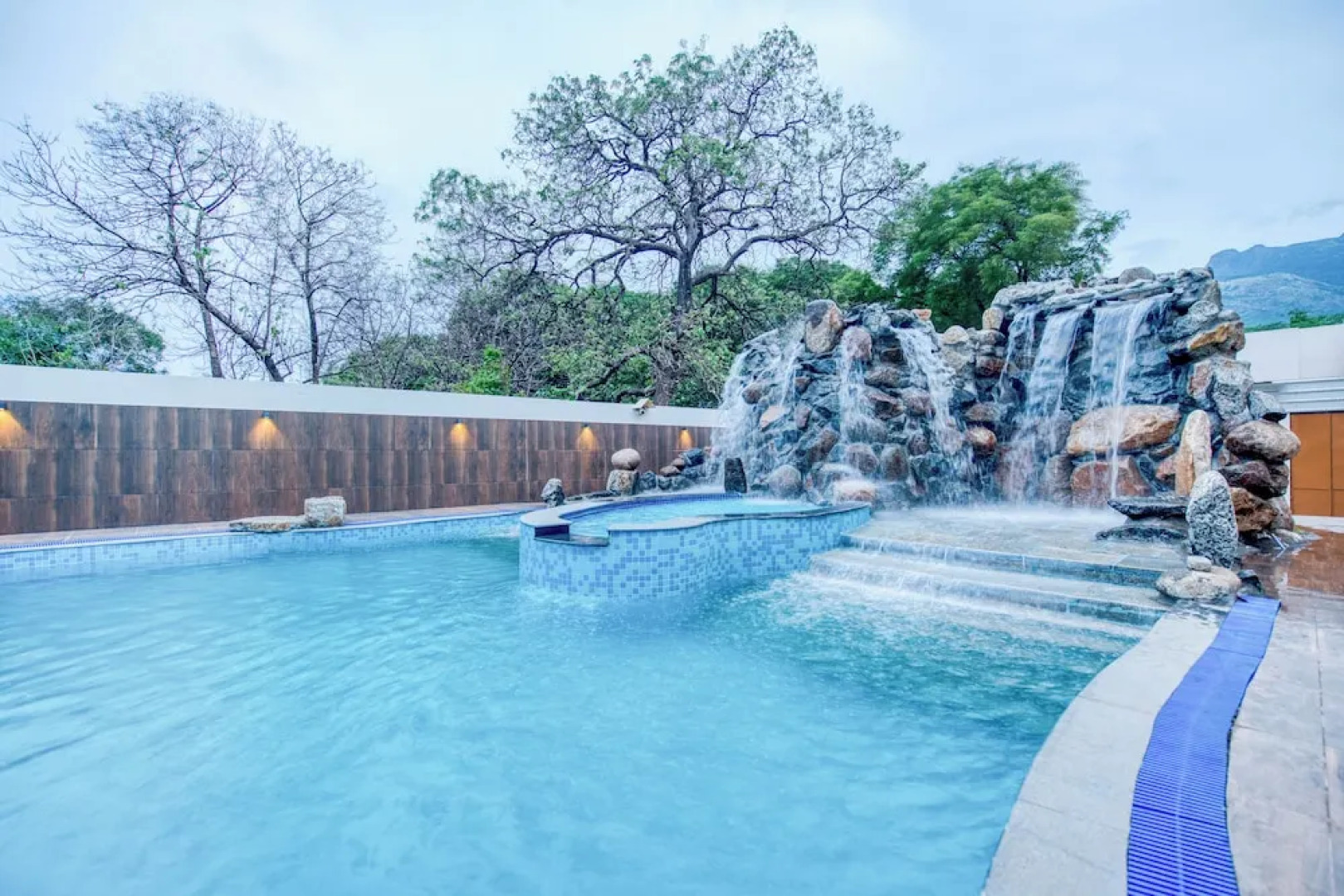 Sandanams Villa Coutralam