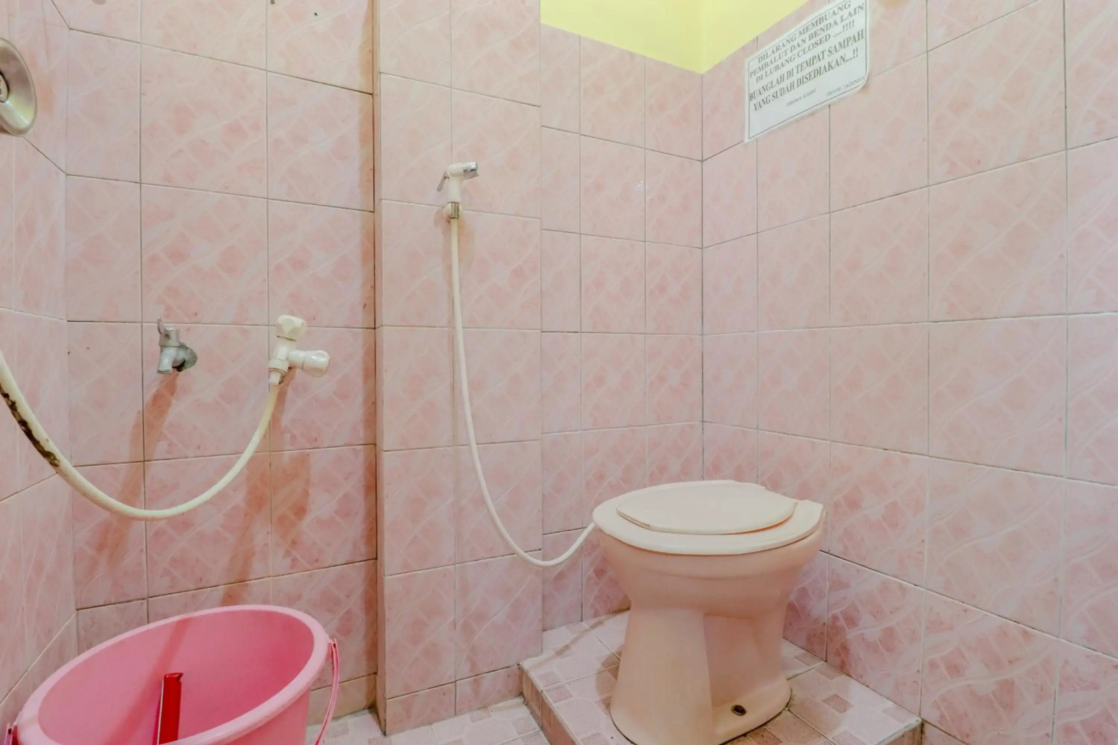 Adinda Beach Hotel and Villa by ZUZU