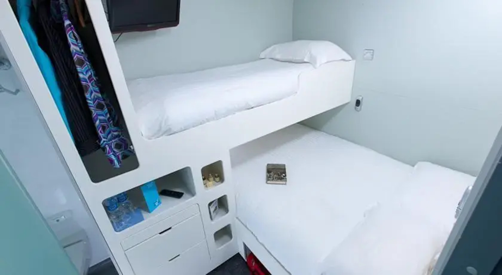 Snoozebox Silverstone Hotel