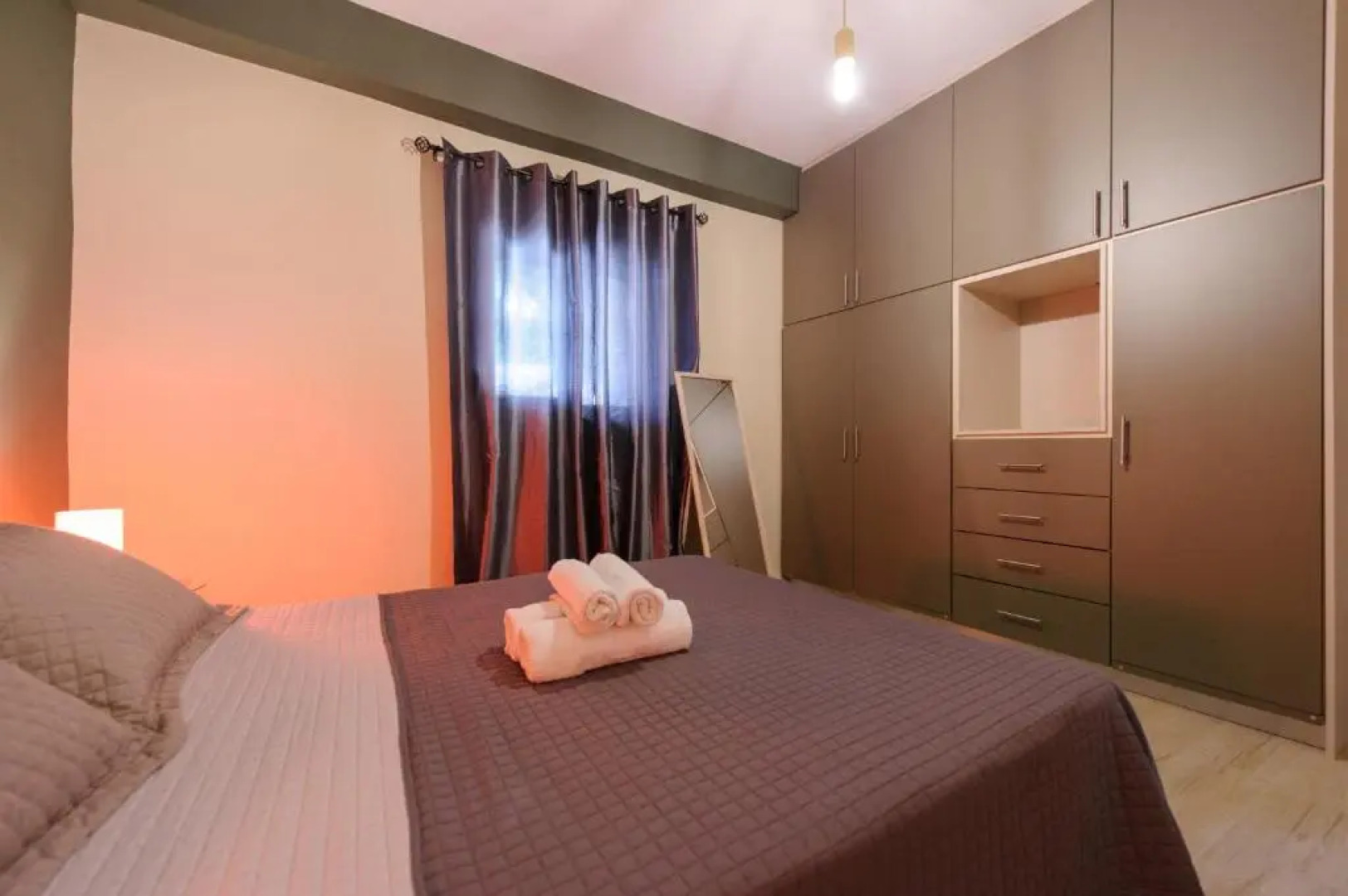 To Petrino (VIlla Markos)