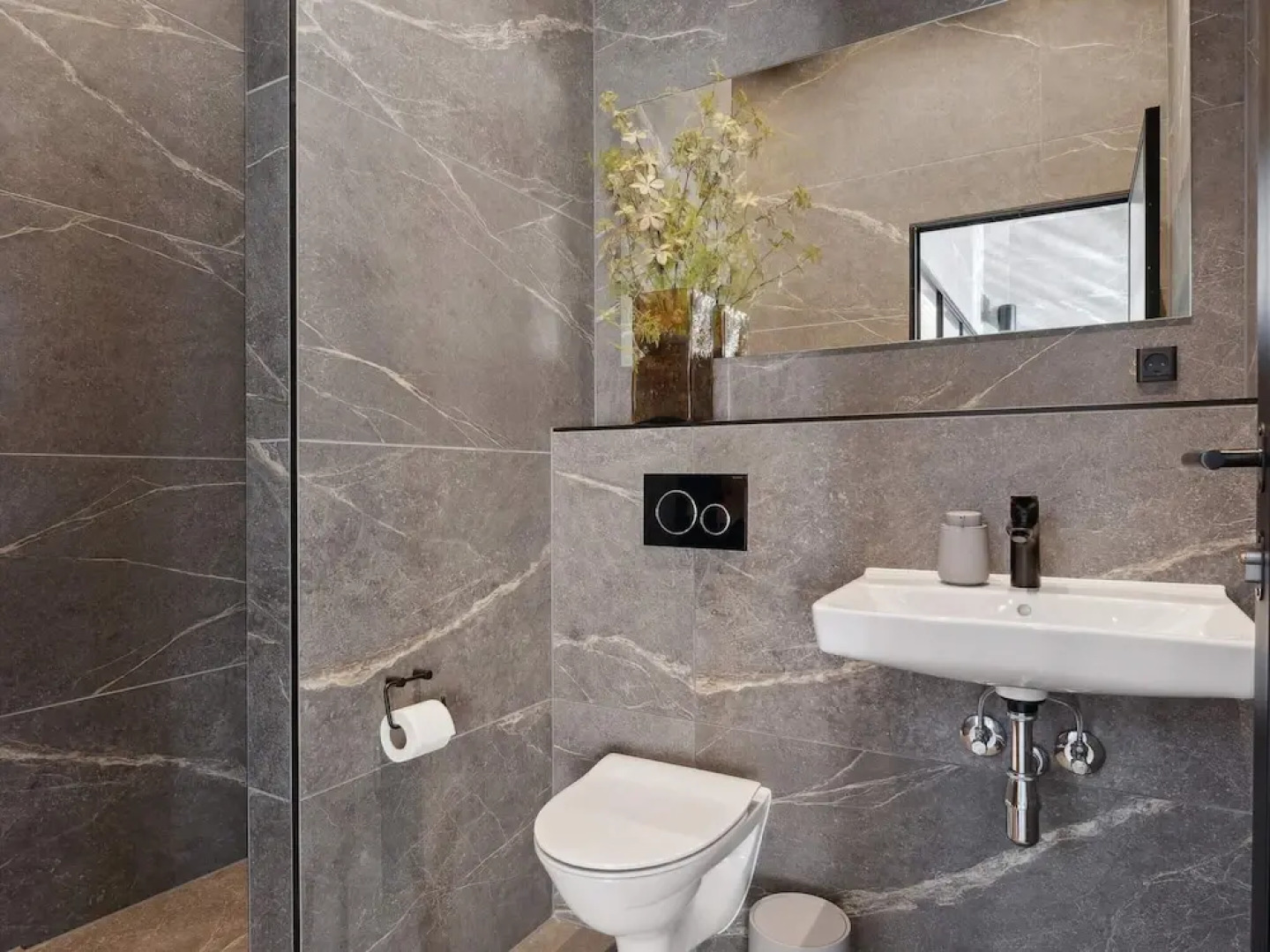 5 Star Holiday Home in Henne Beach