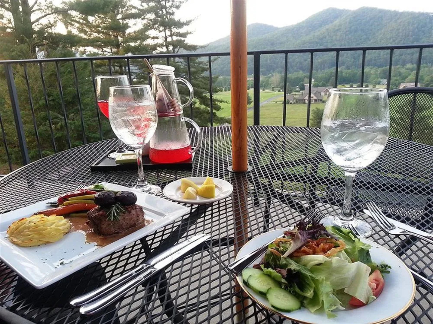 RedTail Mountain Resort