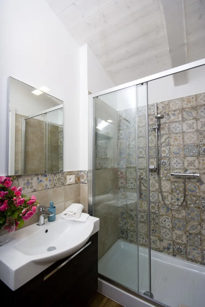 Bellafiora Bed & Breakfast