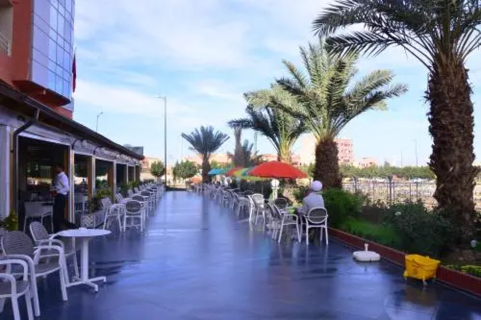 Hotel Hadaik Ain Asserdoune