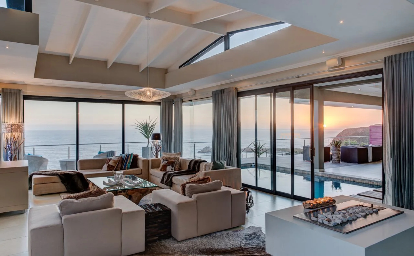 The Retreat on Cliff