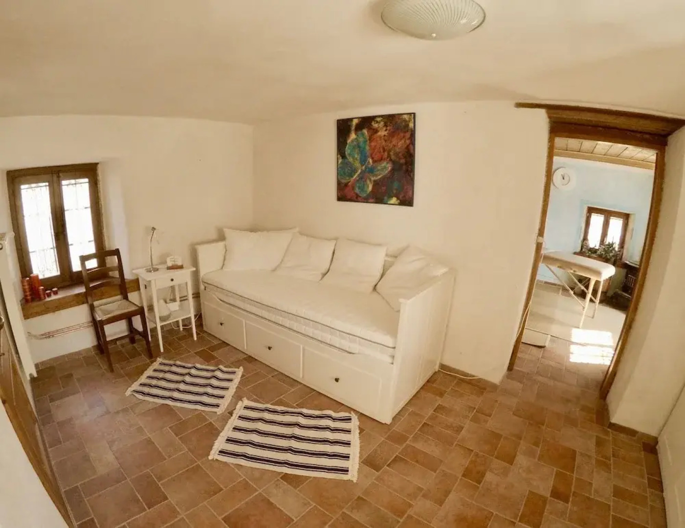 4lander House Balins