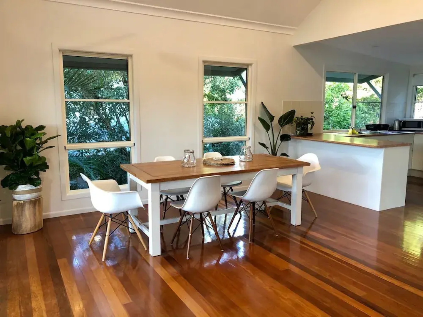 Your Coastal Treetop Escape