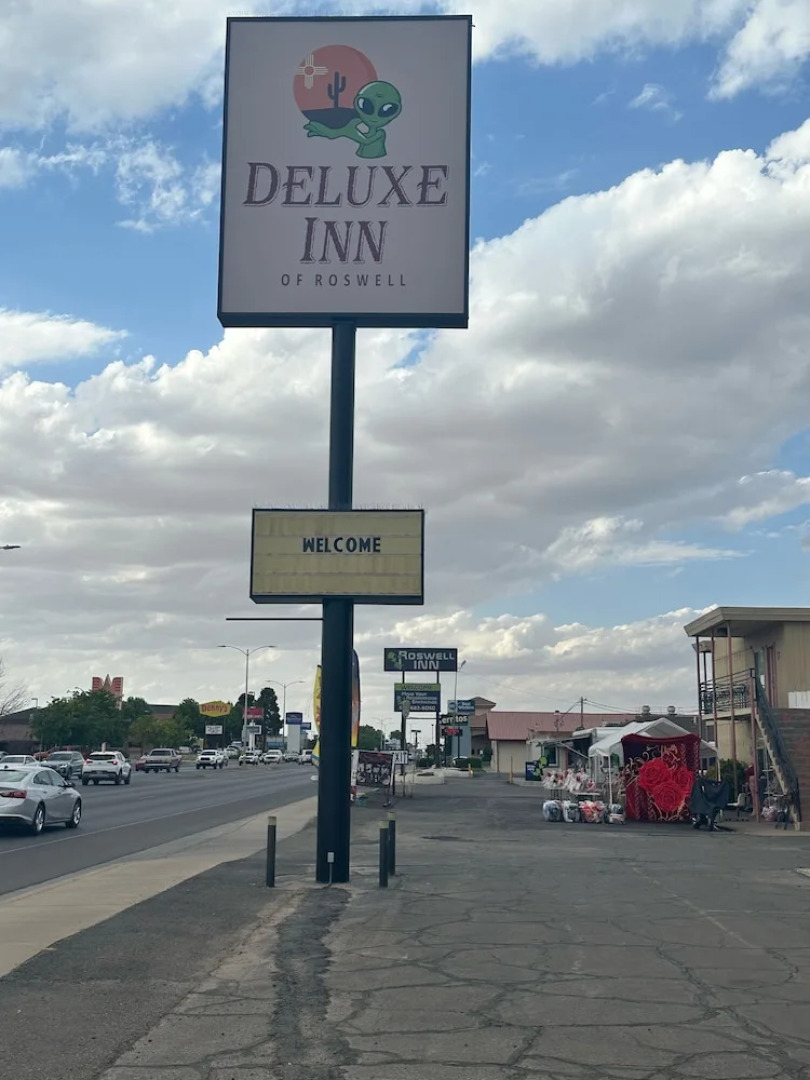 Deluxe Inn Of Roswell