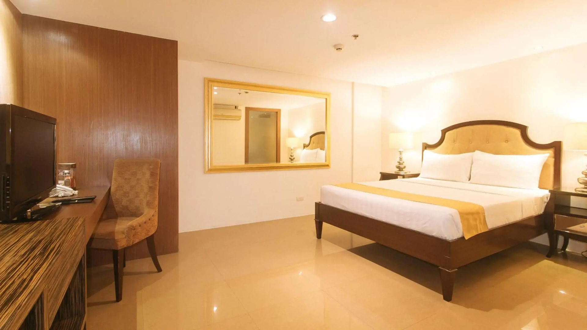 Torre Venezia Suites