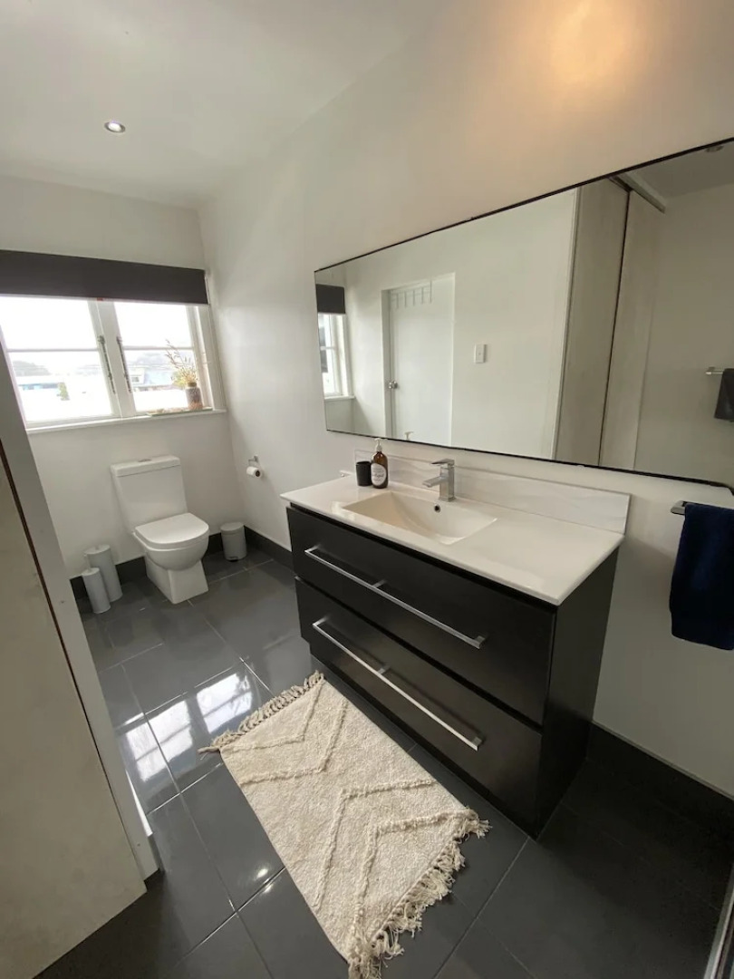 Surf N Stay Whangamata - Hostel