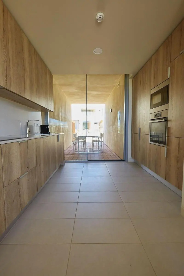 White Shell Beach Villas