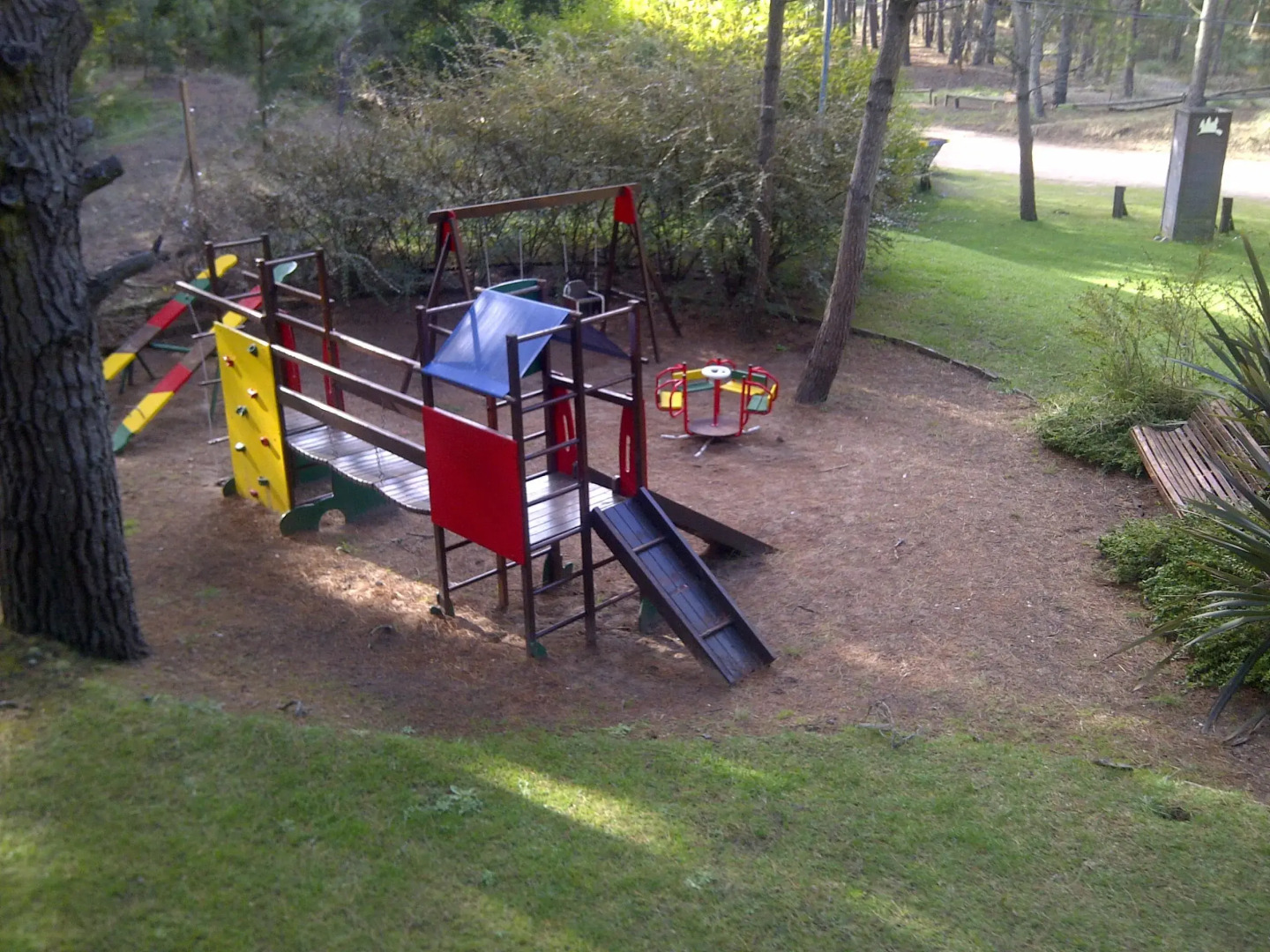 Altos Medanos - Cabañas y Club de Bosque