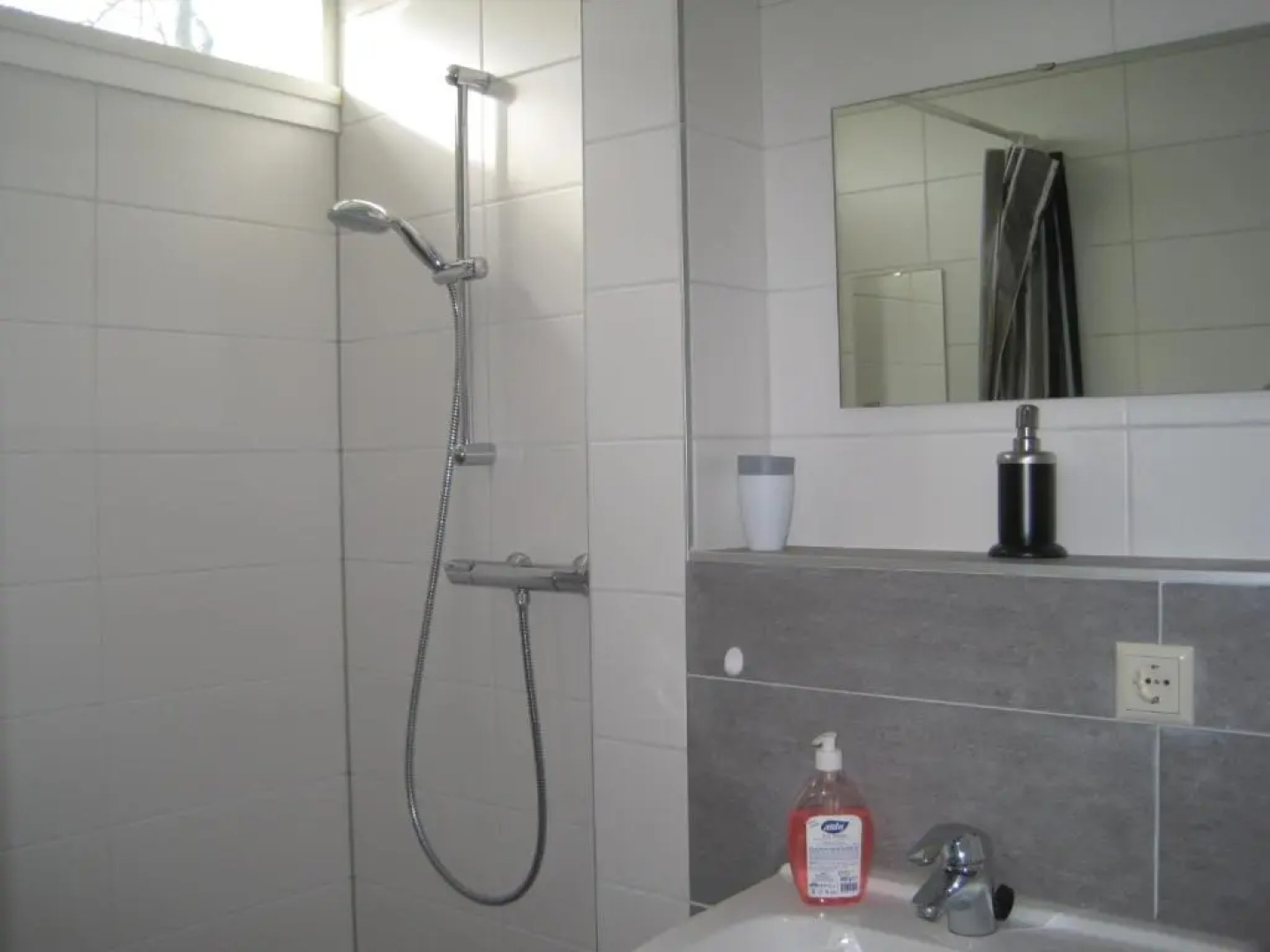 Bungalow in Eureka With Spacious Garden