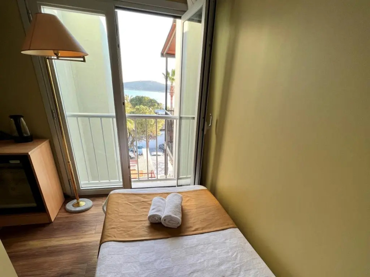 Exen By Weekend Otel