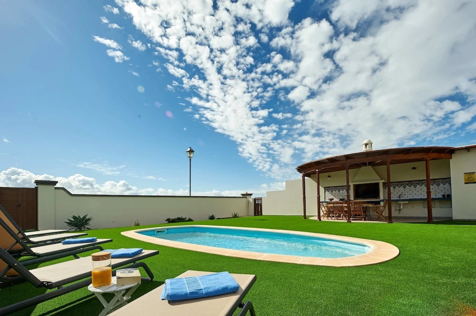 Las Caletas Village Playa Blanca