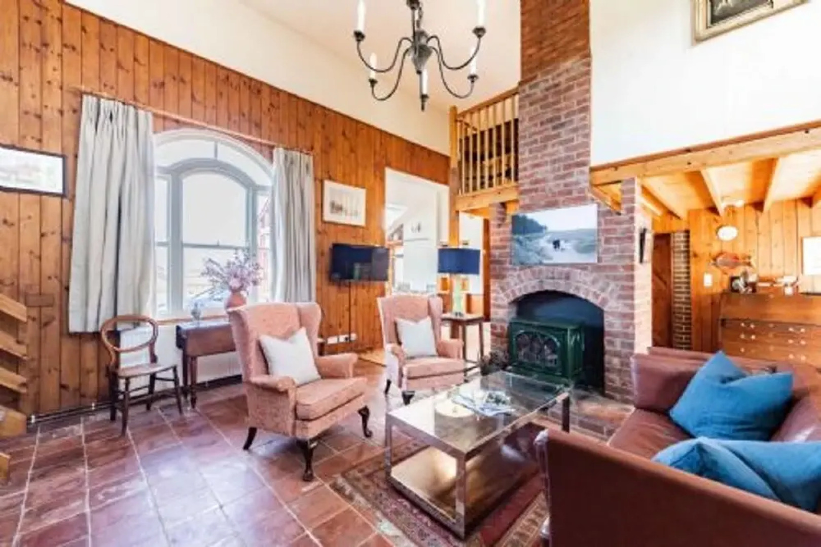 Host Stay Shipyard Studio