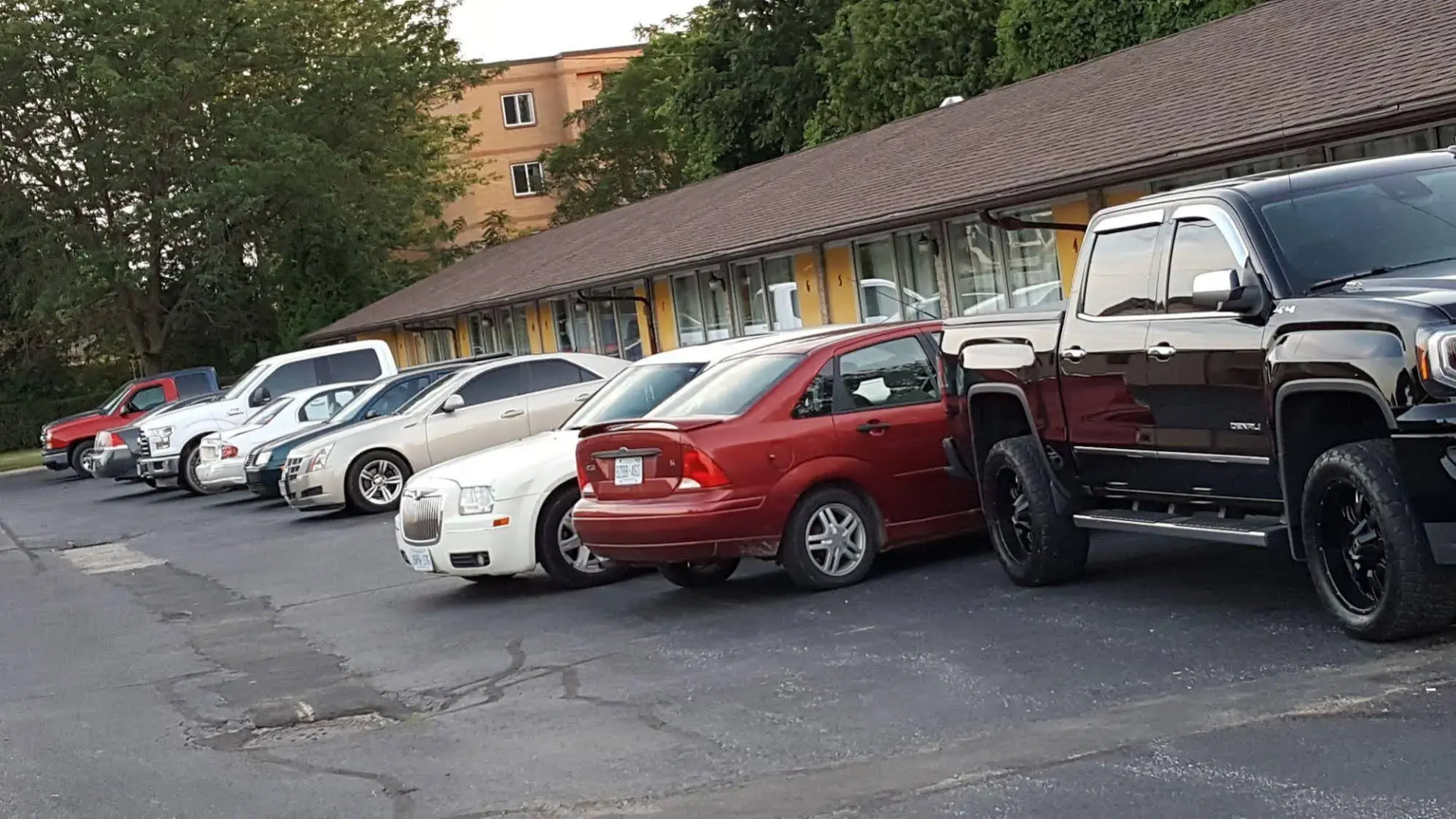 Town N Country Motor Inn