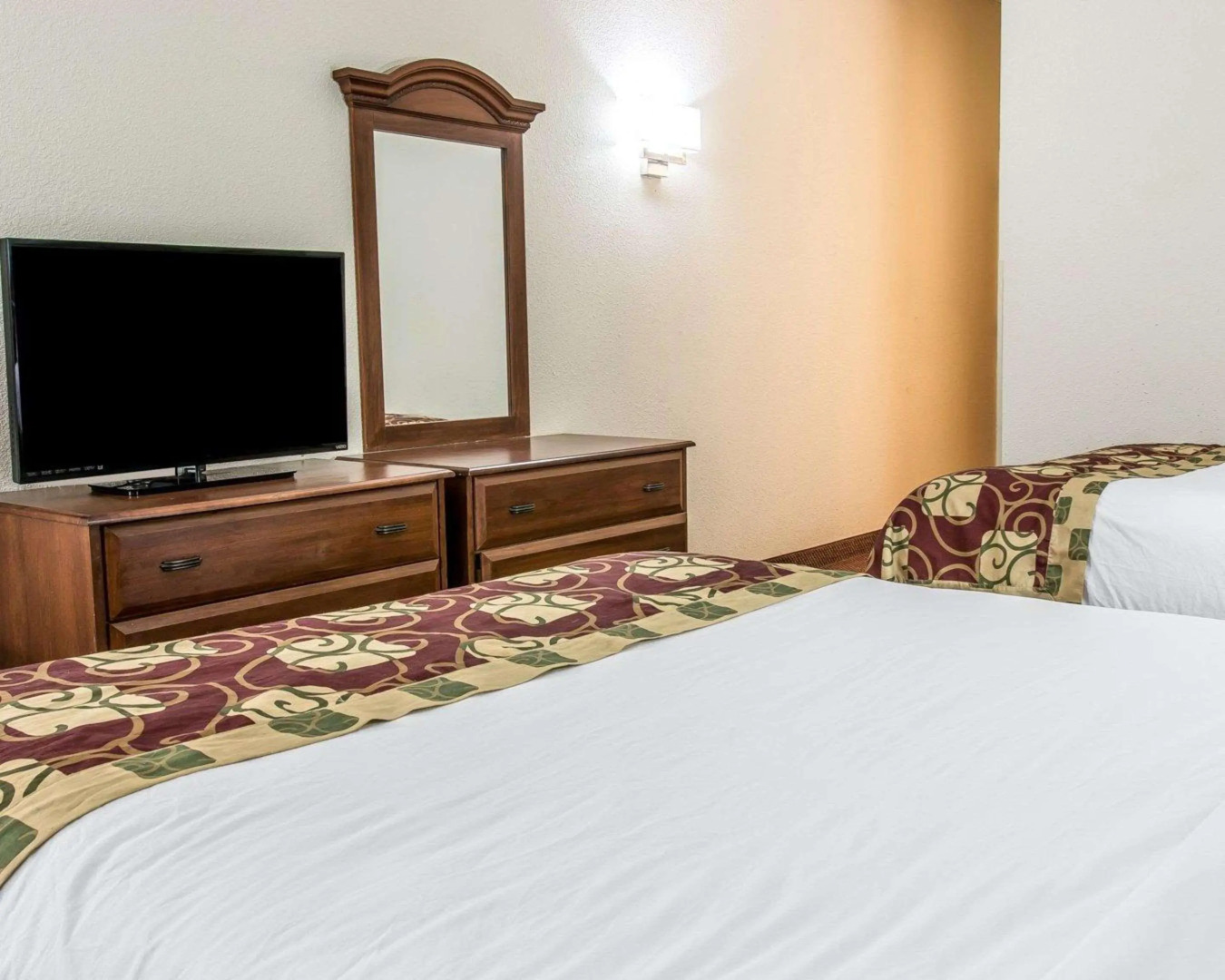 Clarion Inn I-94 near Expo Center