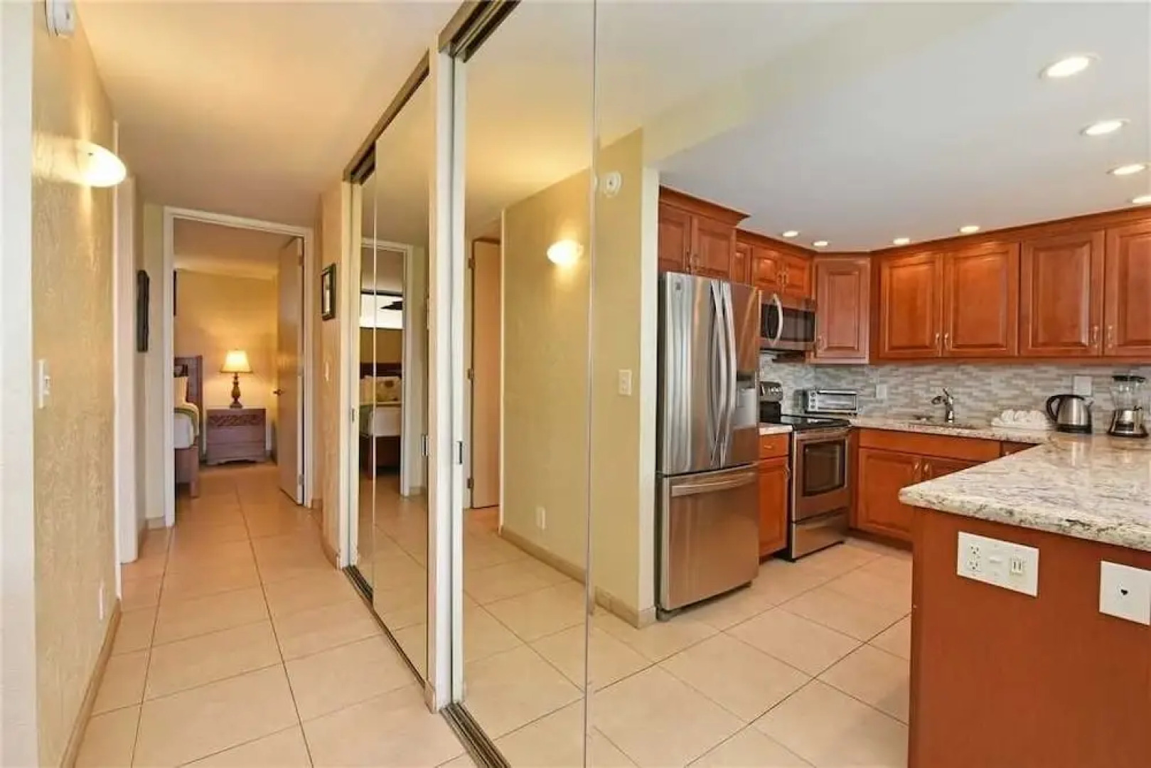 Papakea D304 by RedAwning