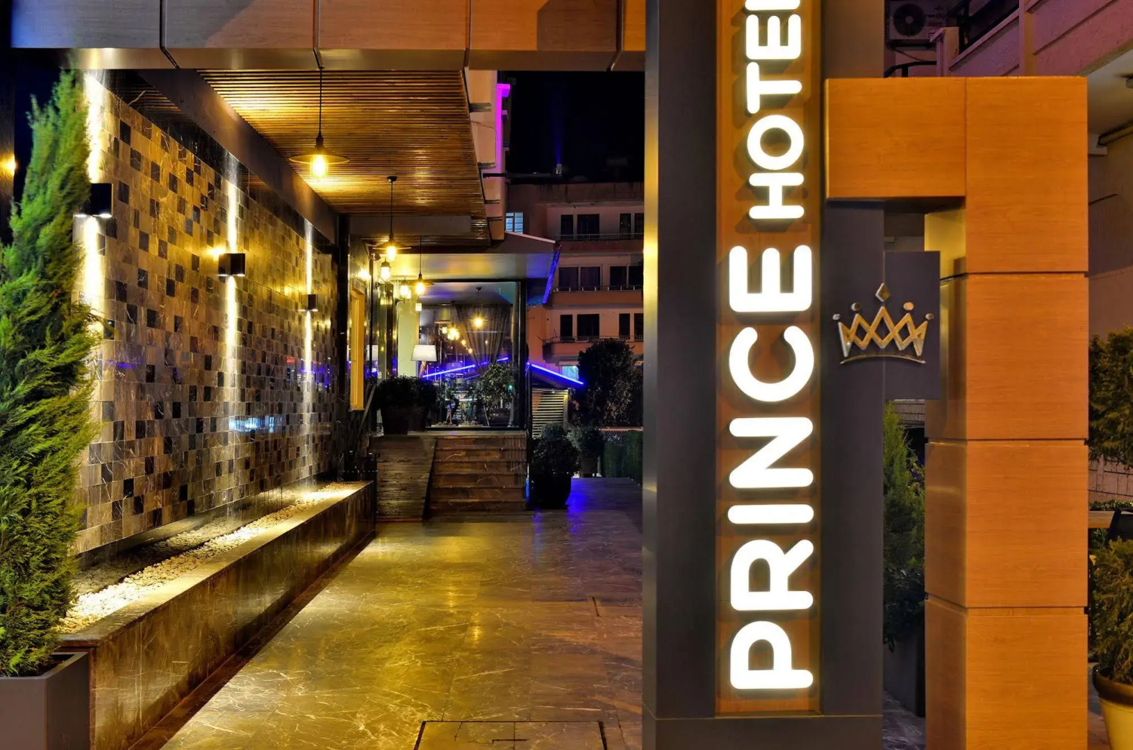 Prince Apart Hotel