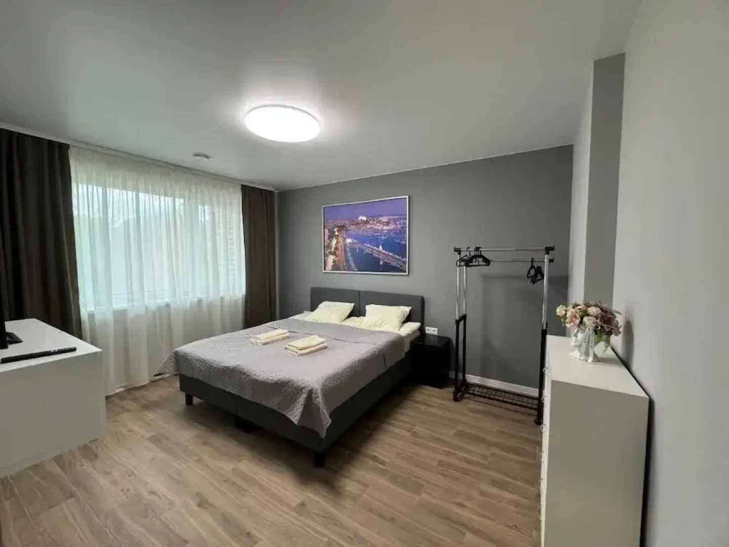 Room-1 Numeris Apartamentai su Balkonu