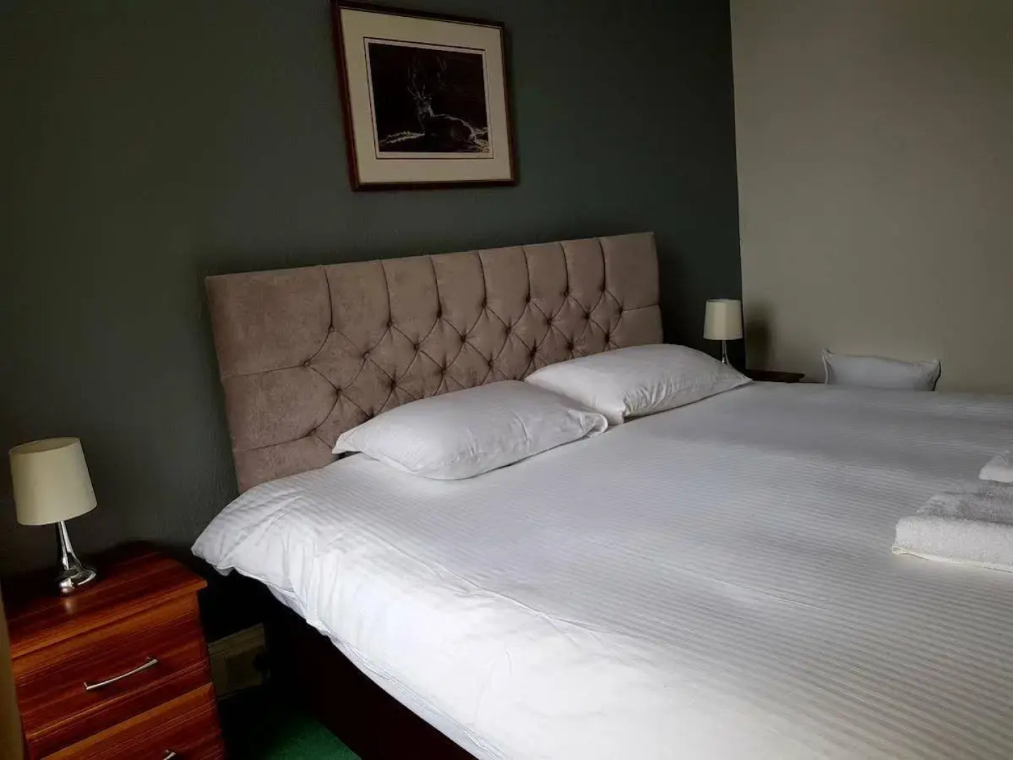 McInnes House rooms with breakfast