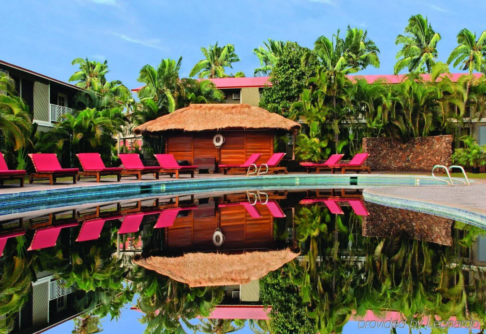 Aina Nalu Lahaina by Outrigger