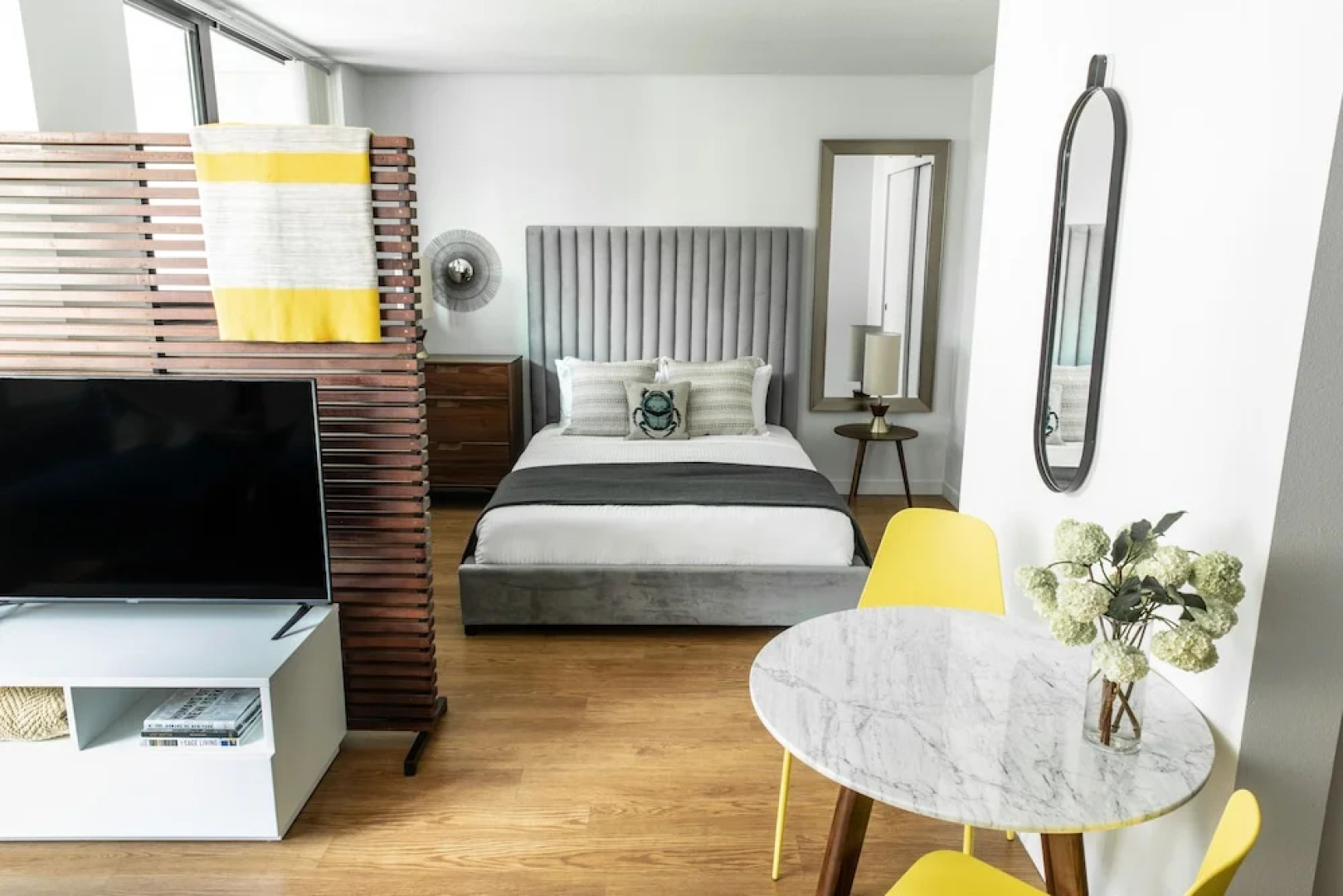 Domicile Suites at Harbor Steps