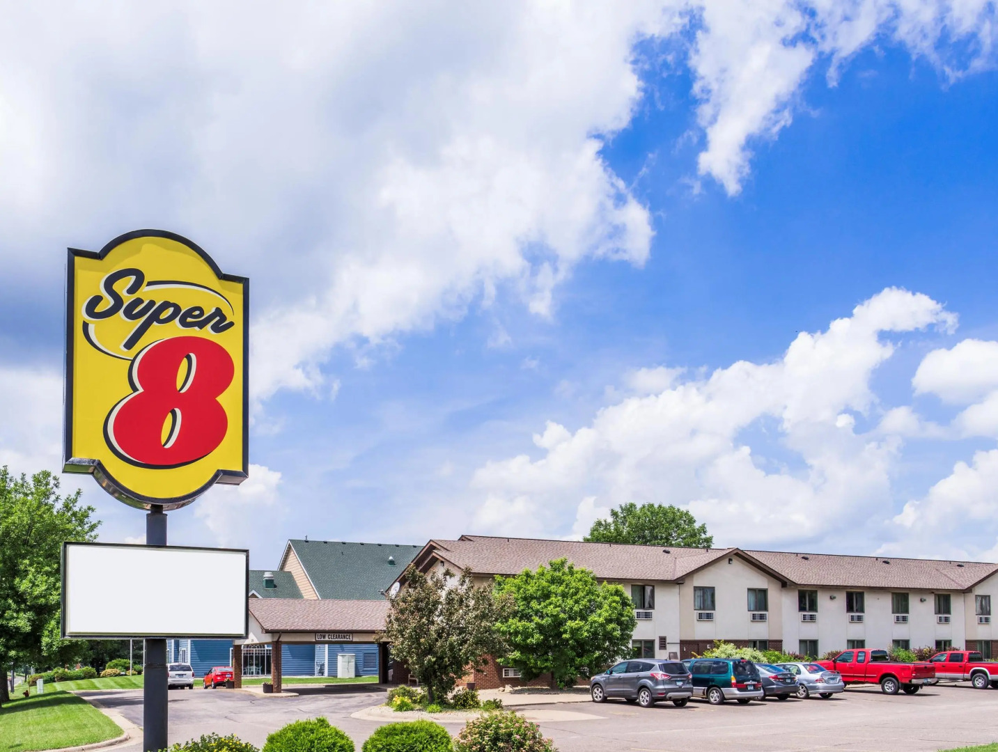 Coratel Inn and Suites by Jasper Stillwater