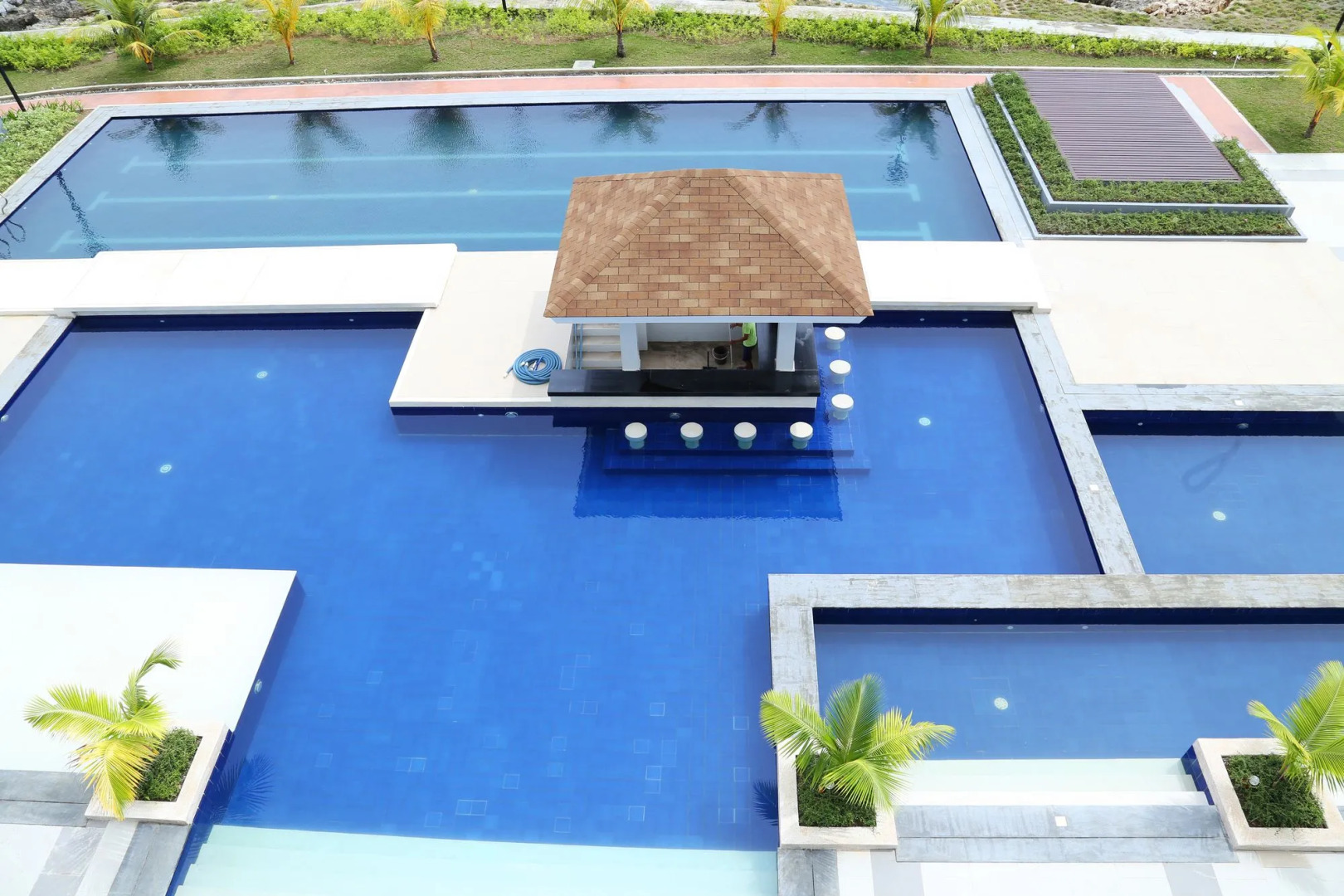 Arterra Hotel and Resort