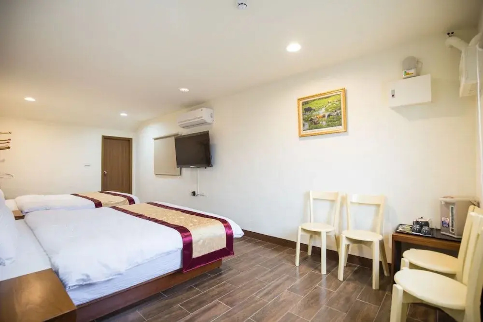 Mountains in Clouds B&B