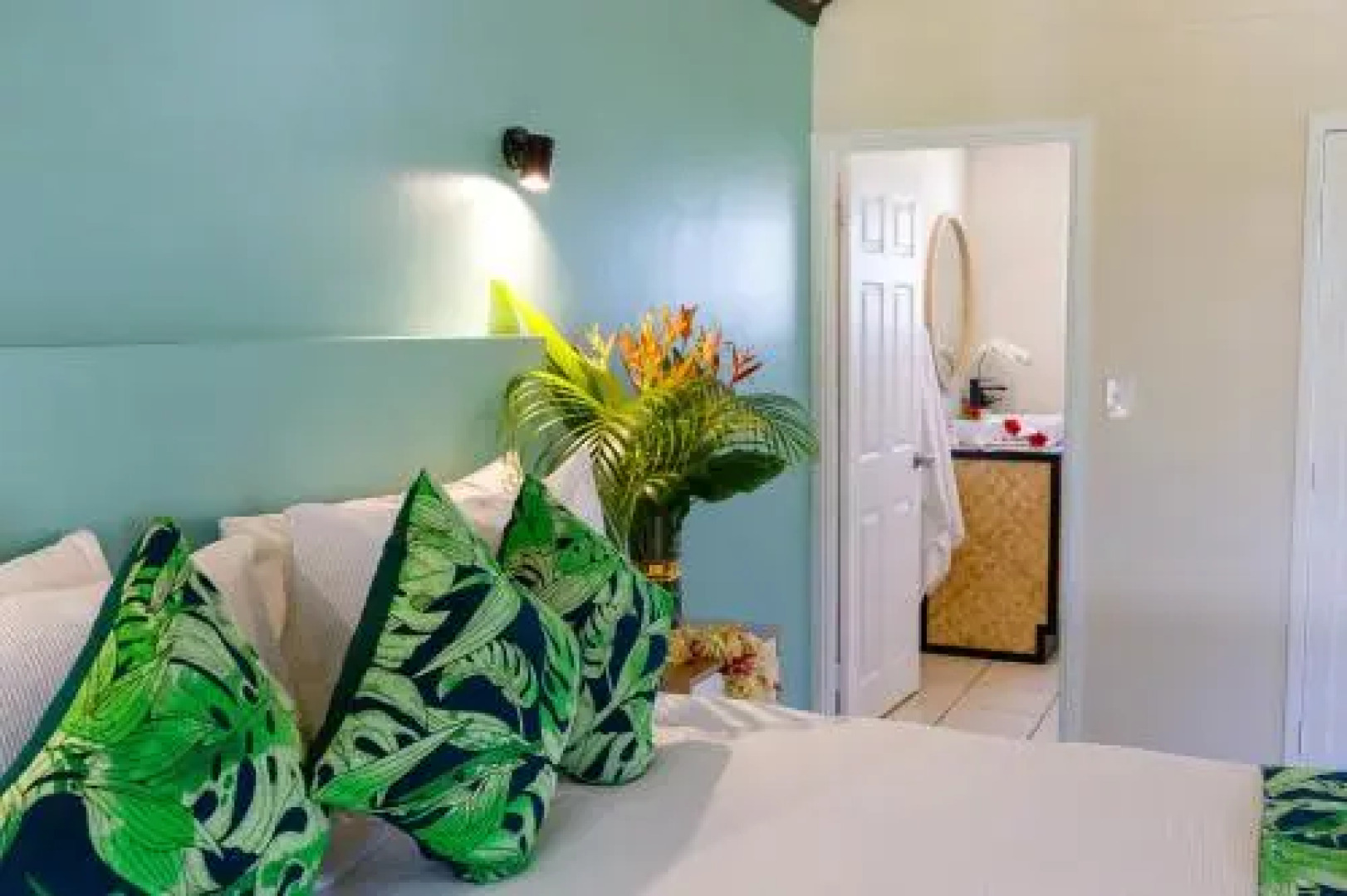 Inanobeach Bungalows