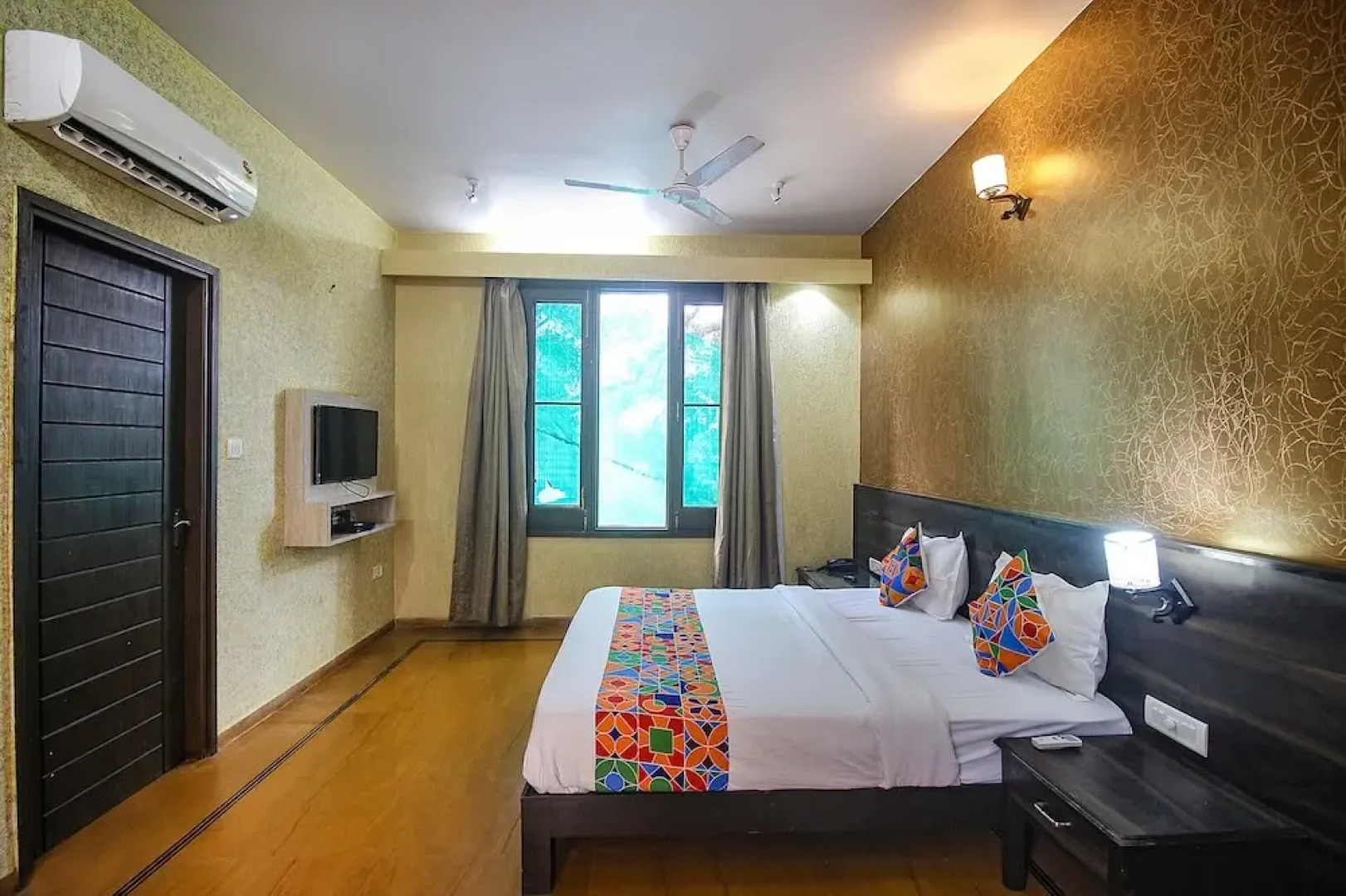 iNDO Homtel