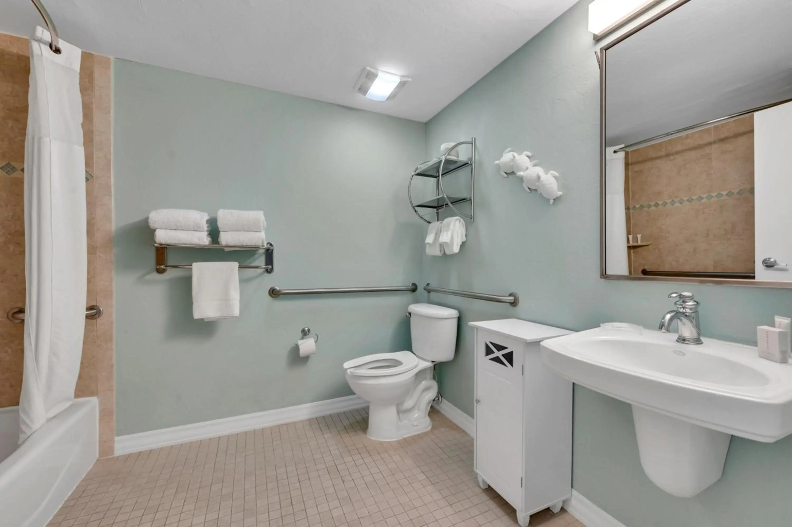 Bayfront Inn Fifth Avenue