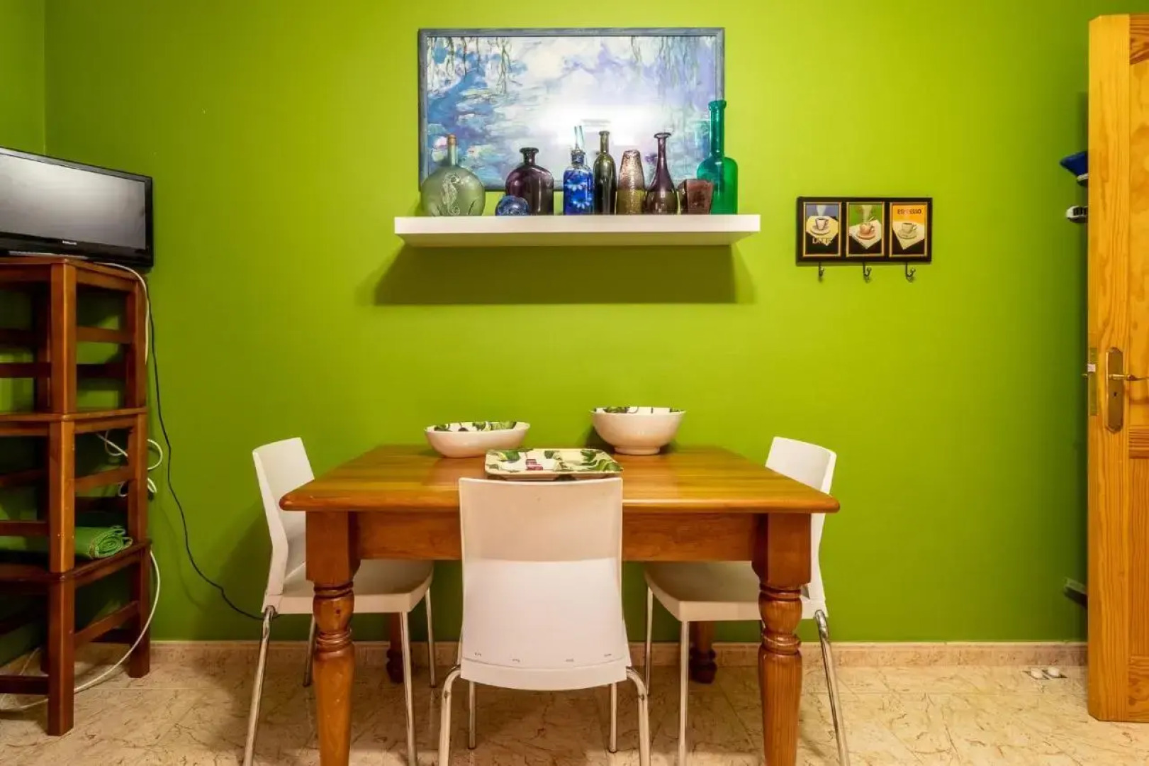 Flatguest Ingenio + 2 Bdr + Wifi + 4PAX