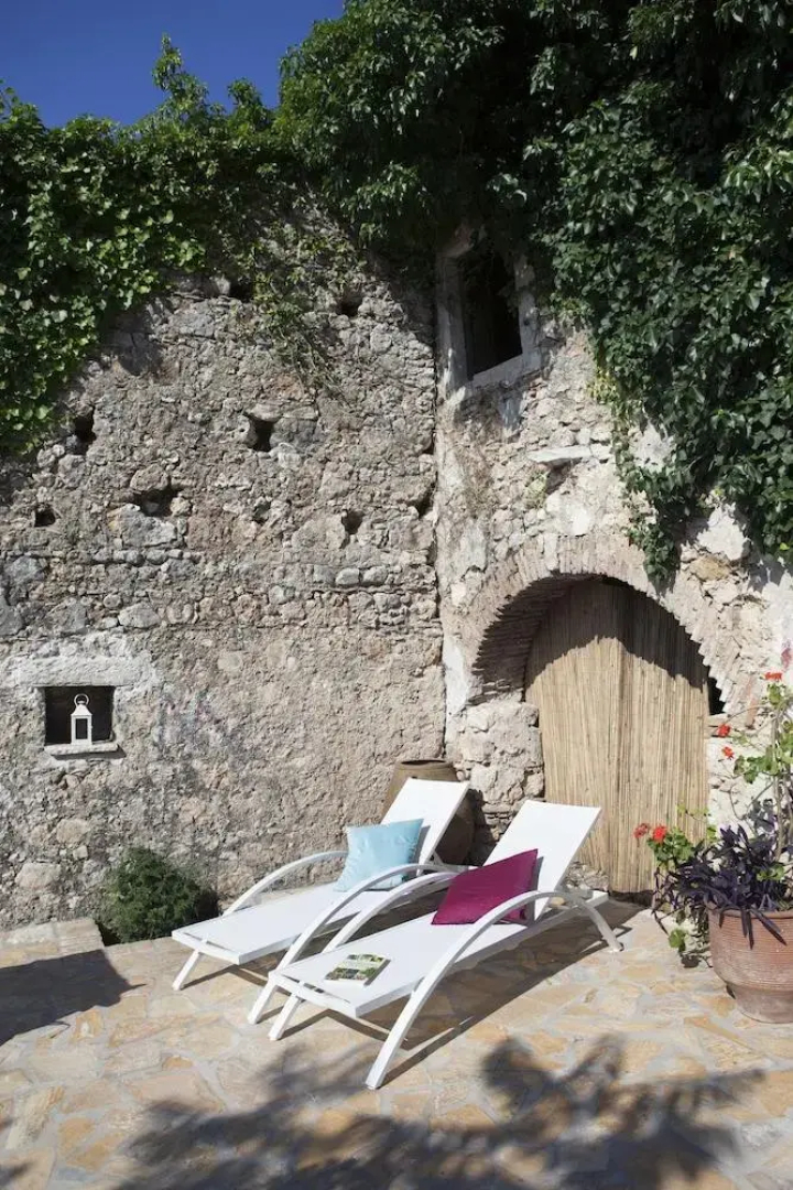 White Jasmine Cottage