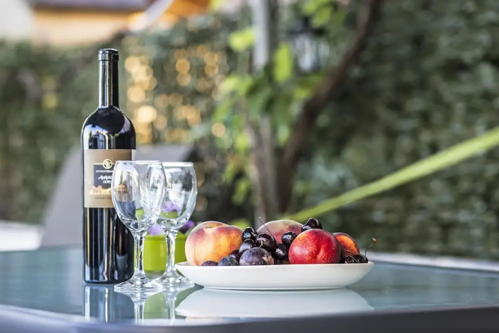 Nikolouzos Sunny Estate