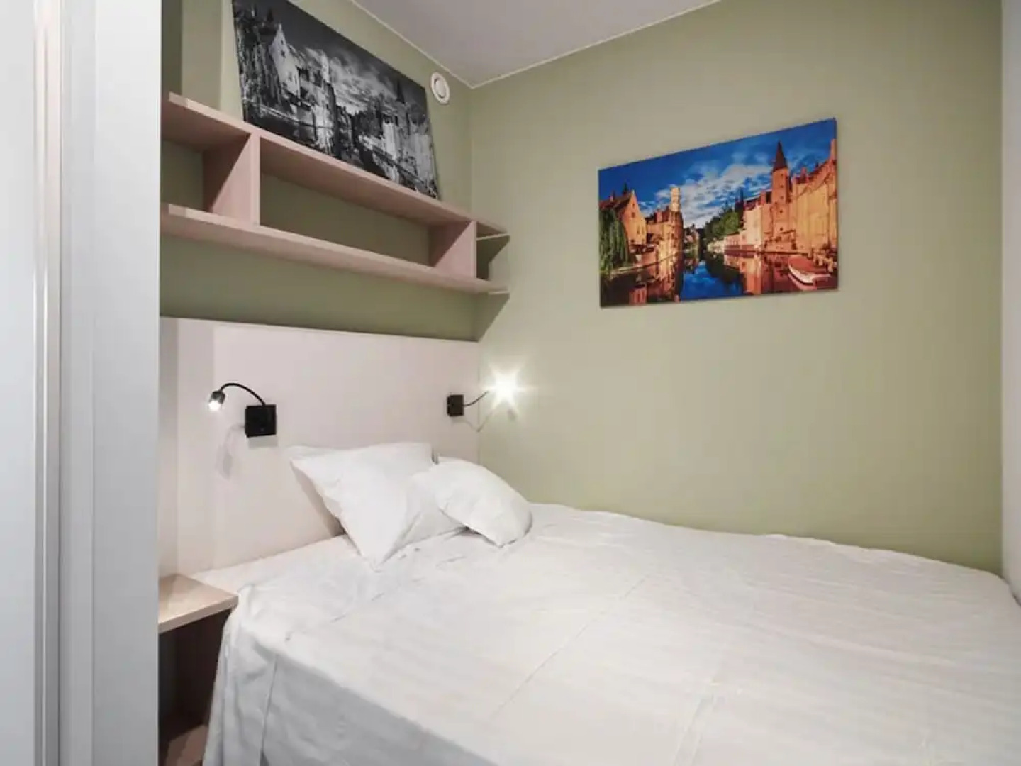 Modern Apartment With a Dishwasher Near Jabbeke