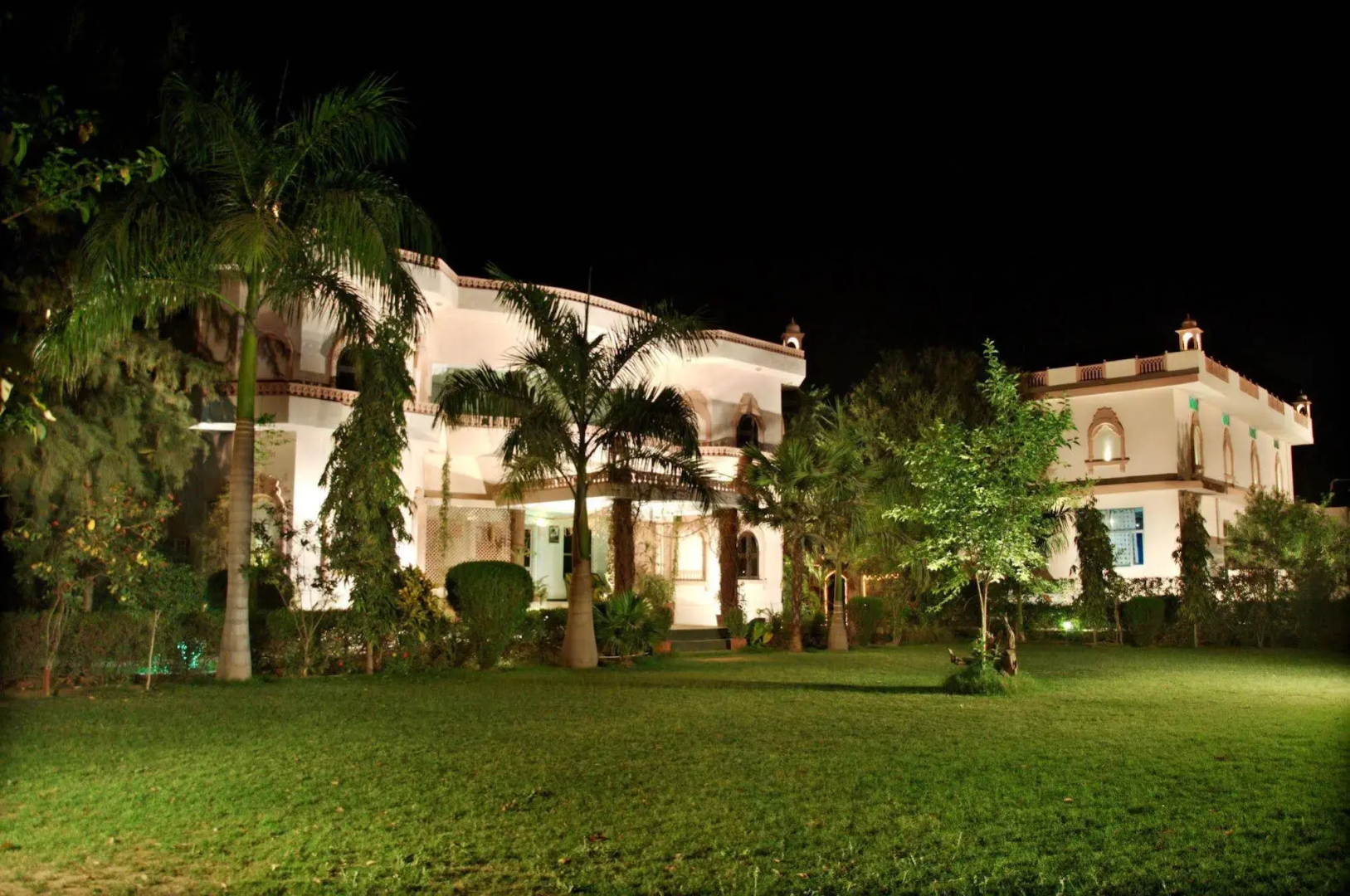 Raj Palace Resort
