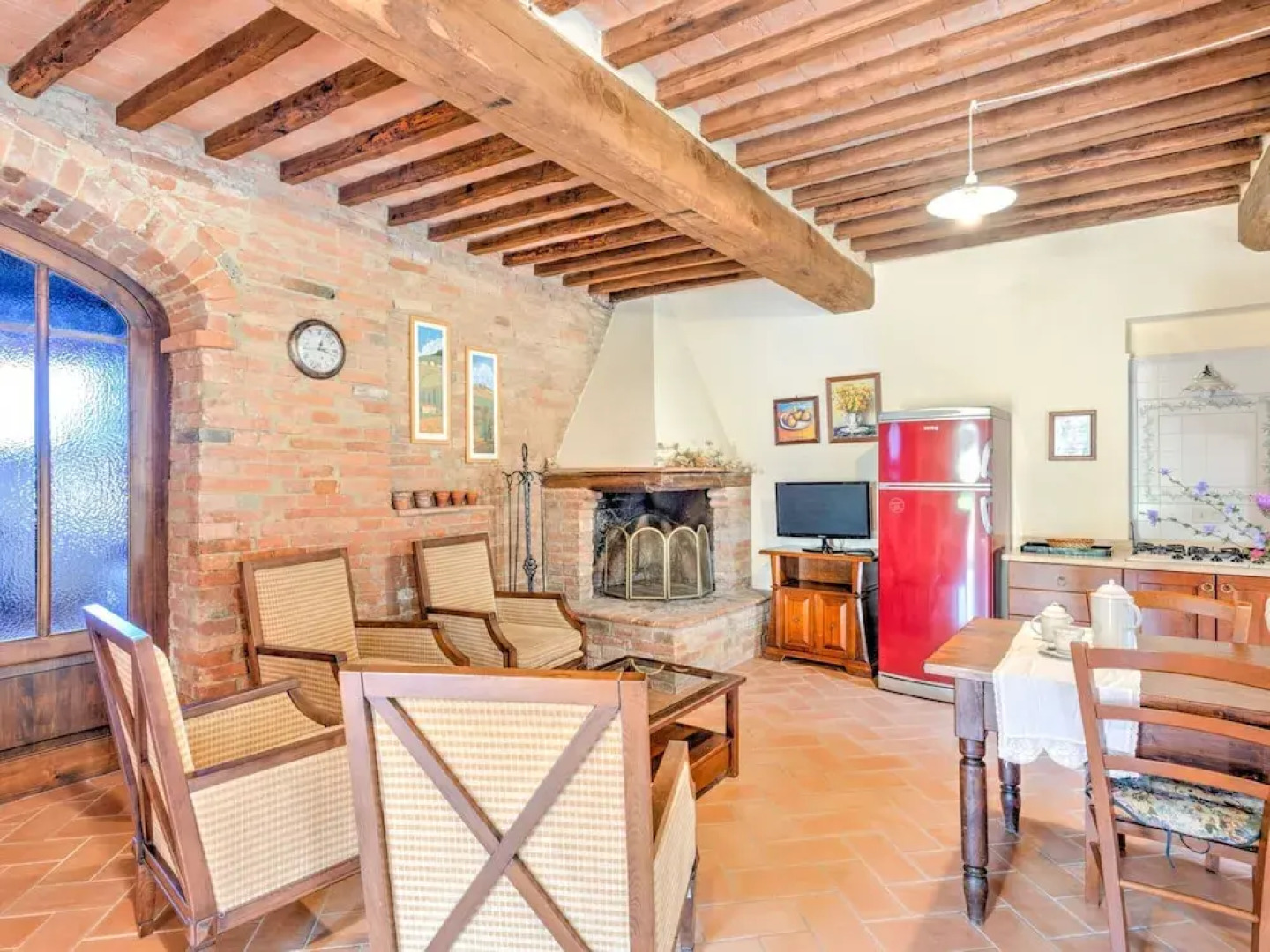 Belvilla by OYO Le Ginestre