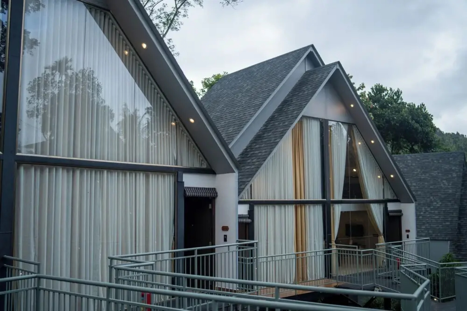 Serene Horizon Resort