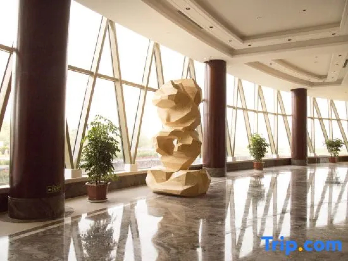 Xingtai Blue Horizon Grand Holiday Hotel