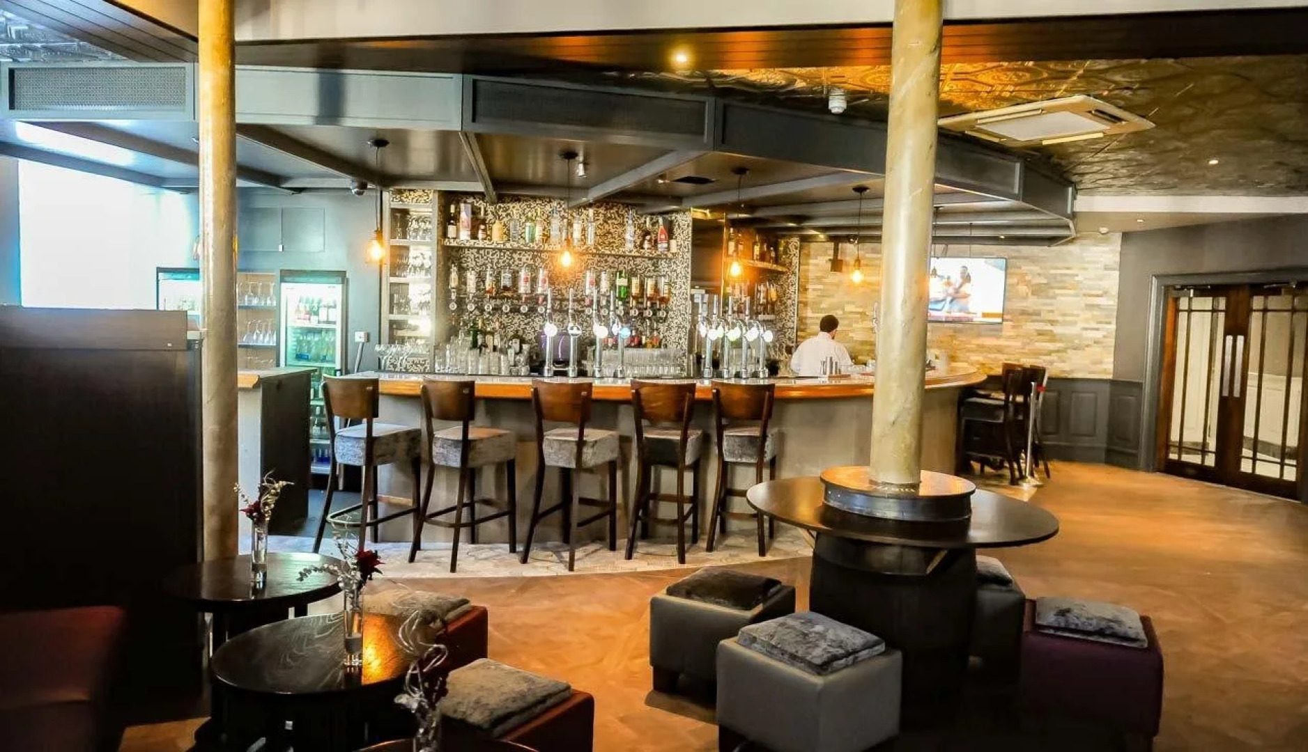 DoubleTree by Hilton Belfast City Ten Square