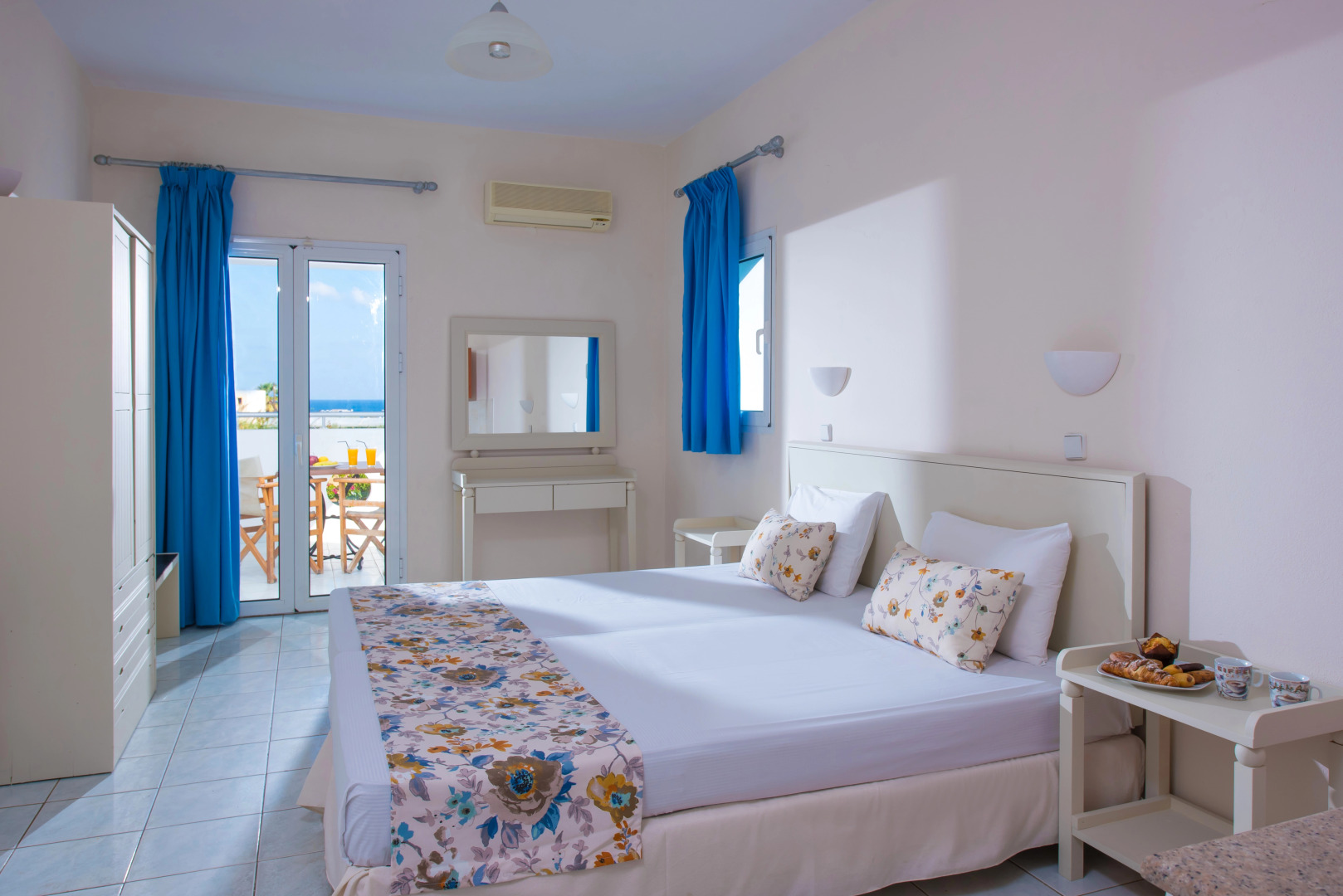 Summer Dreams Malia by Estia