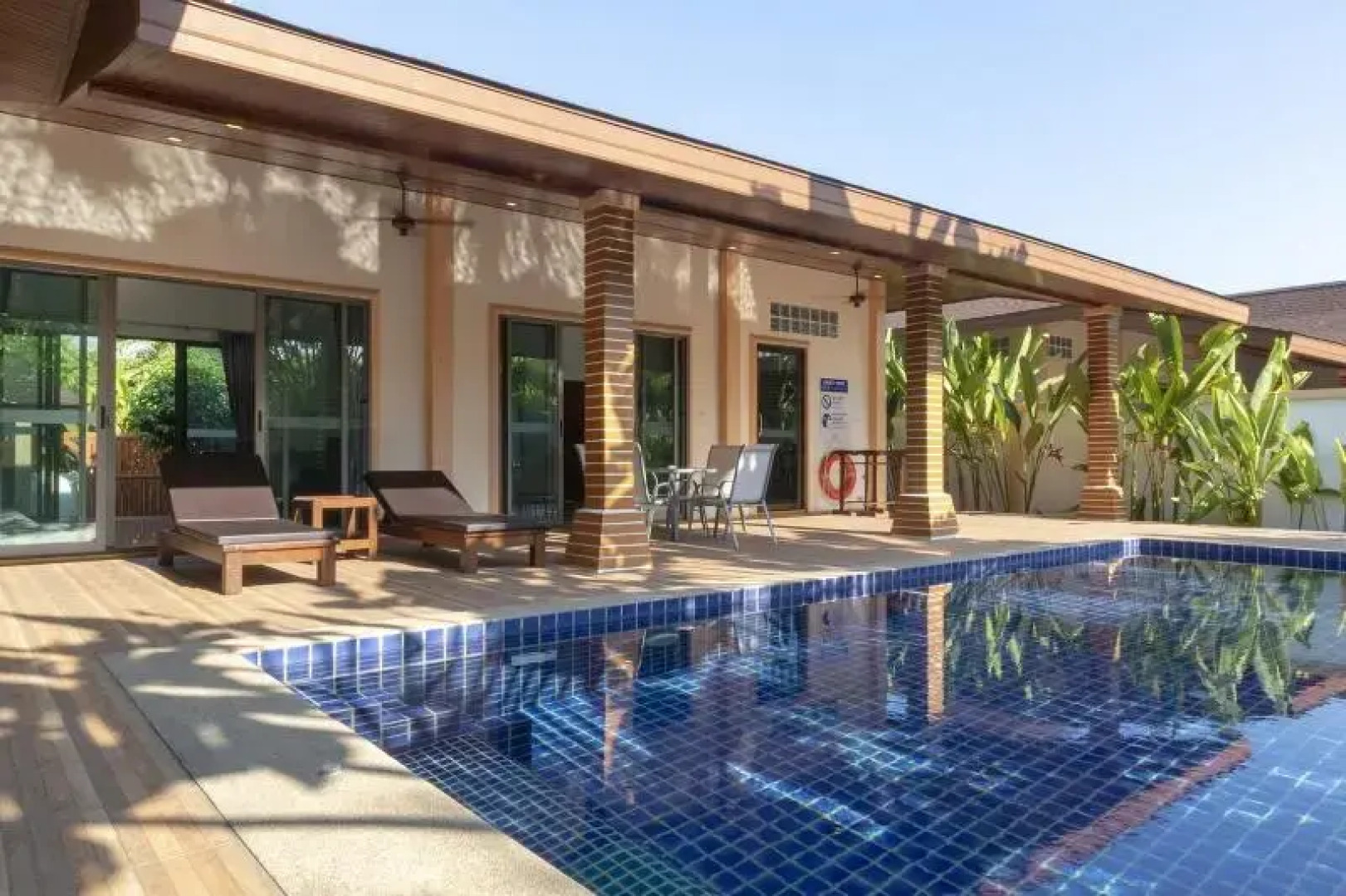 CAPITAL O847 Orchid Garden Villa