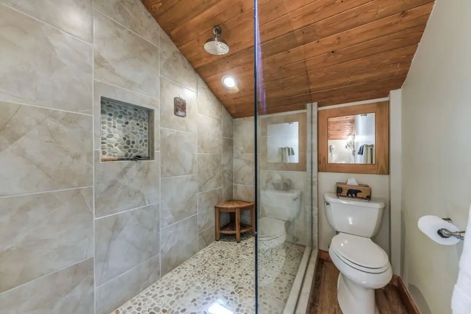 Well-appointed Alto Cabin w/ Fire Pit & Pool Table