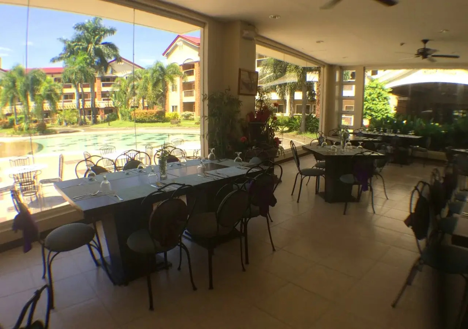 Subic Holiday Villas