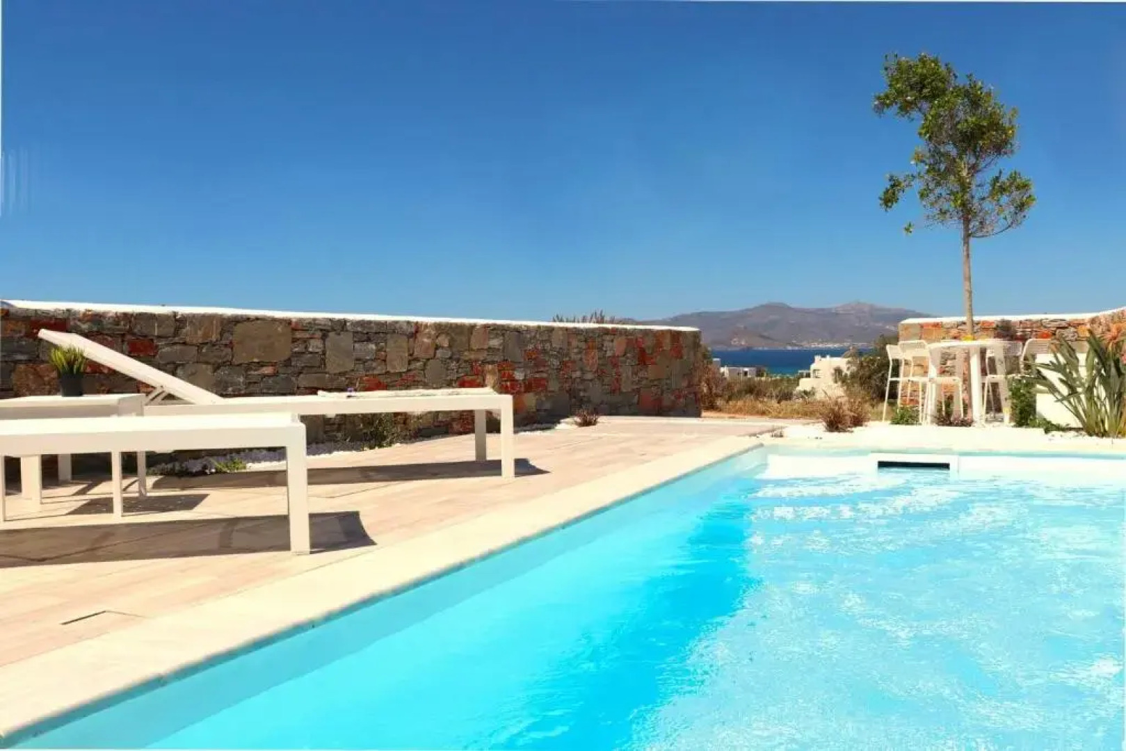 The Nine Graces - Agia Anna