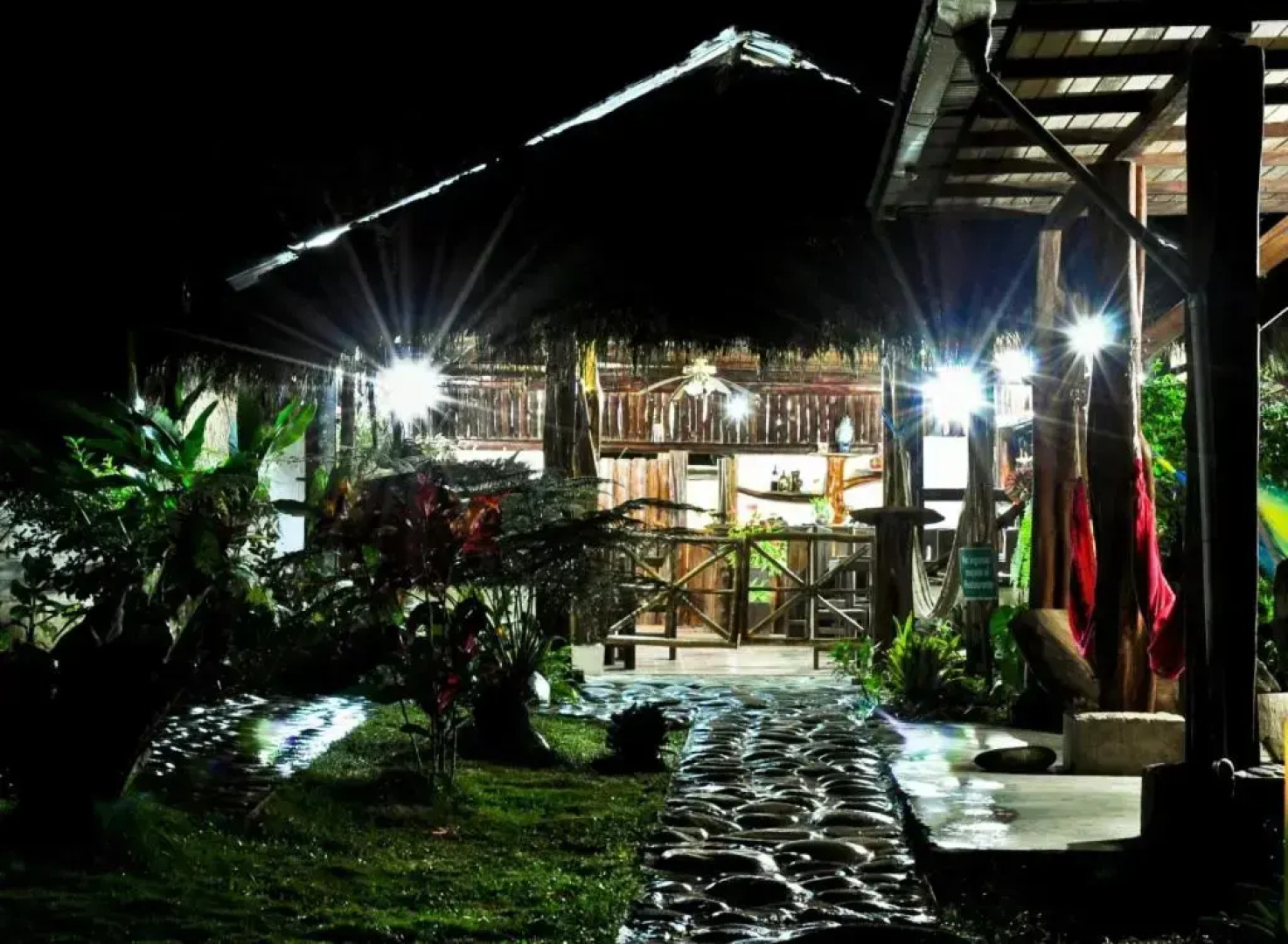 Oro y Luna Lodge