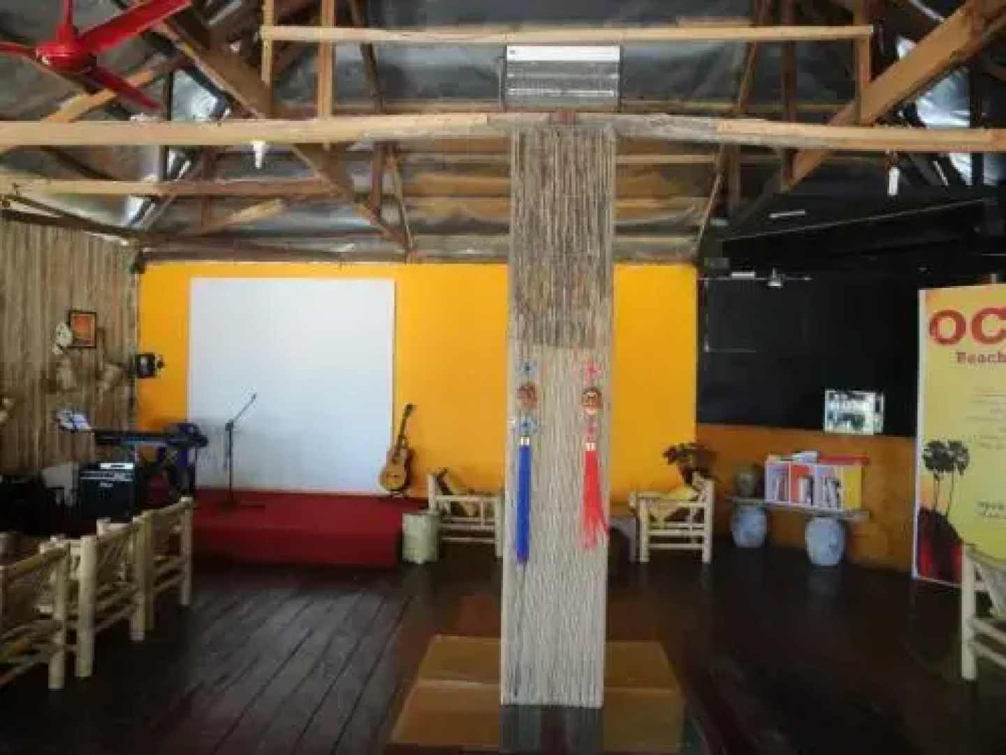 OCD Beach Cafe & Hostel